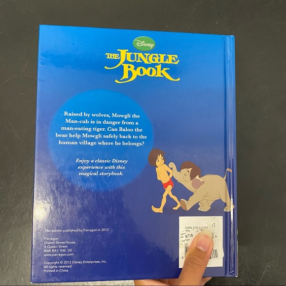 4 DISNEY KIDS BOOKS | PERFECT CONDITION - Picture 9 of 12